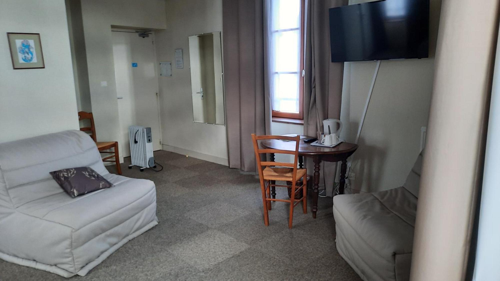 Auberge La Source - Logis Hotels Cieux Luaran gambar
